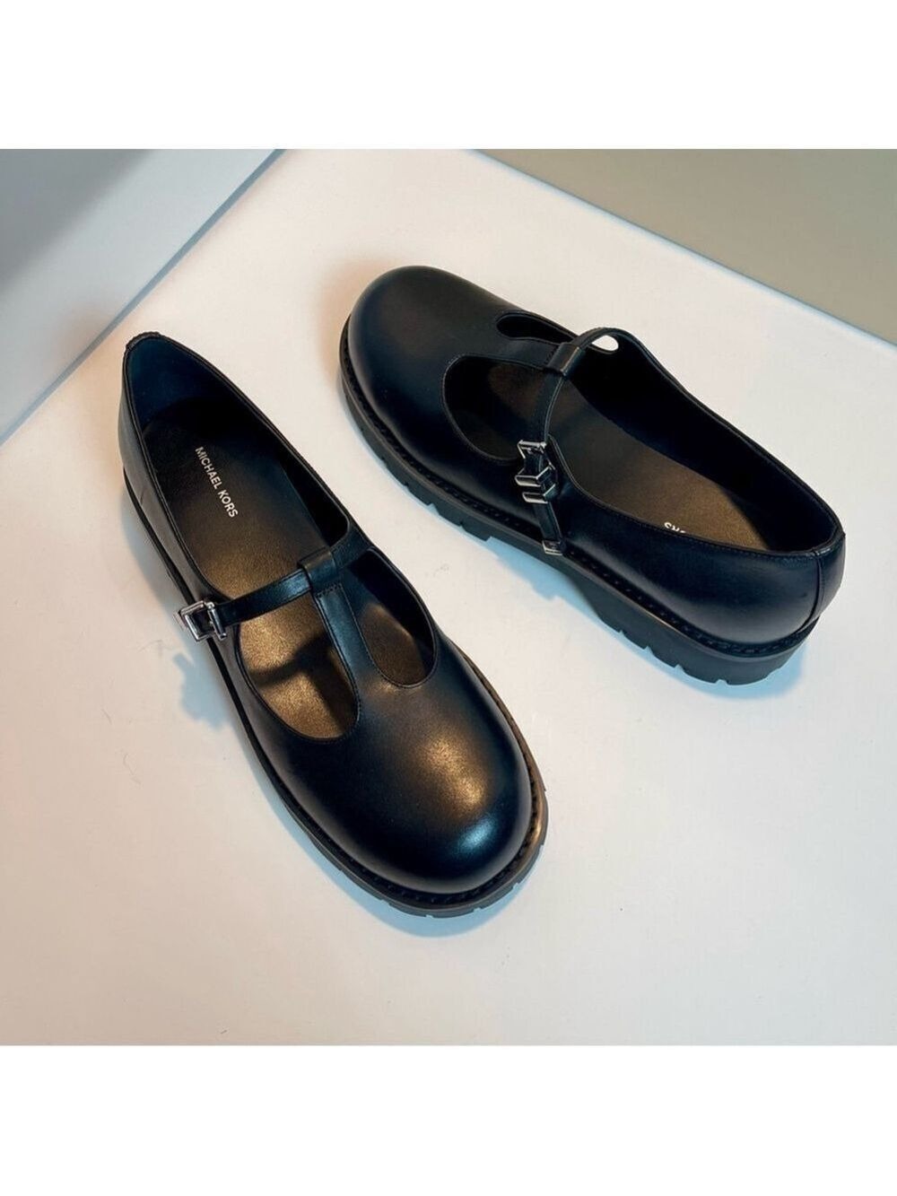 Michael Kors Women's Darrington Mary Jane Leather Shoes Black Sz 8.5 - Picture 13 of 14